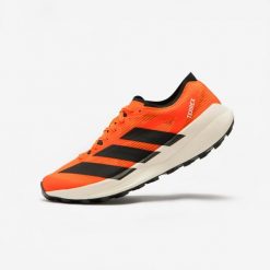 Buty do biegania w terenie męskie ADIDAS Terrex Agravic Speed 2. Brązowe buty do biegania męskie ADIDAS, bez wzorów, z meshu, bez zapięcia, do biegania, adidas terrex. Za 699.99 zł.