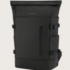 Plecak Kapten & Son Helsinki Czarny. Czarne plecaki męskie KAPTEN & SON, bez wzorów. Za 592.16 zł.