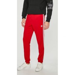 Adidas Originals - Spodnie. Szare spodnie na co dzień męskie Adidas Originals, z bawełny, casualowe. Za 279.90 zł.