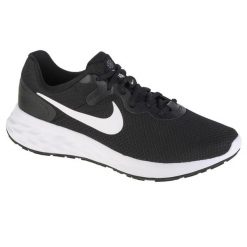 Buty do biegania męskie Nike Revolution 6. Białe buty do biegania męskie Nike, bez wzorów, z materiału, bez zapięcia, do biegania, nike revolution. Za 407.00 zł.