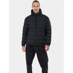 Kurtka Przejściowa Dla Mężczyzn Fundango Patriot. Czarne kurtki męskie Fundango, m, bez wzorów, eleganckie, bez ramiączek, bez kaptura. Za 519.90 zł.