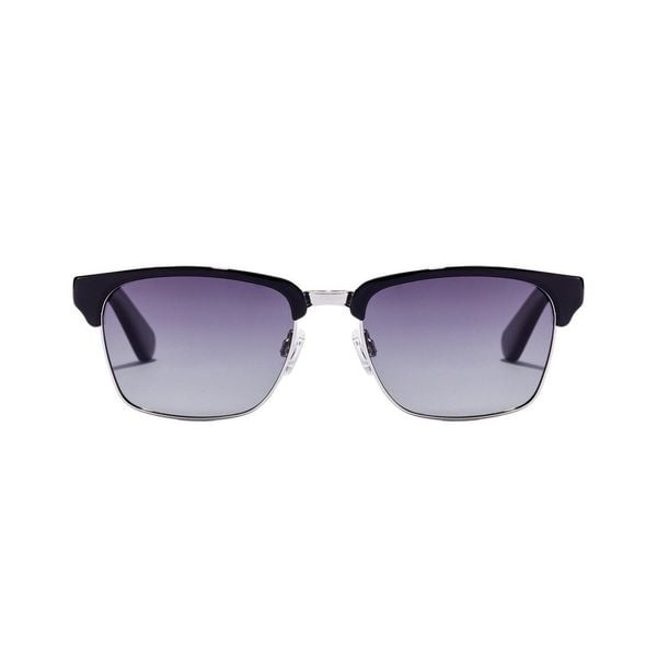 Okulary przeciwsłoneczne Hawkers Classic Valmont. Szare okulary przeciwsłoneczne męskie Hawkers, bez wzorów, sportowe. Za 246.00 zł.