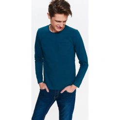 T-SHIRT MĘSKI DŁUGI RĘKAW Z TAŚMAMI I KIESZENIĄ. Koszulki męskie z długim rękawem marki TOP SECRET. W wyprzedaży za 19.99 zł.