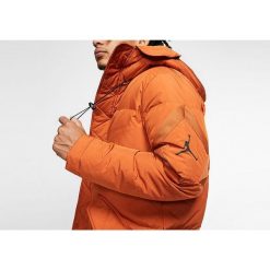Kurtka męska nike air jordan wings down parka dark russet. Brązowe kurtki męskie Nike, m, bez wzorów, sportowe, bez ramiączek, bez kaptura. Za 999.00 zł.