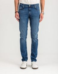 MUSTANG OREGON SLIM MĘSKIE SPODNIE JEANSOWE JEANSY DŻINSY DENIM BLUE 1015041 5000 702. Niebieskie jeansy męskie Mustang, bez wzorów, z bawełny, klasyczne. W wyprzedaży za 169.99 zł.
