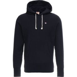 Champion Reverse Weave HOODED Bluza z kapturem navy. Niebieskie bluzy nierozpinane męskie Champion Reverse Weave, z bawełny. Za 419.00 zł.