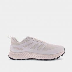 Buty do biegania męskie, Trailfly Standard. Białe buty do biegania męskie Inov-8, bez wzorów, z gumy, bez zapięcia, do biegania. Za 499.99 zł.