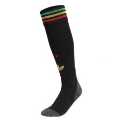 Getry wyjazdowe Jamajka 26 x Bob Marley. Czarne legginsy męskie ADIDAS, bez wzorów, do piłki nożnej. Za 99.95 zł.