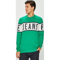 Pepe Jeans - Sweter. Zielone swetry męskie Pepe Jeans, z nadrukiem, z bawełny, z okrągłym kołnierzem, z krótkim rękawem. Za 299.90 zł.