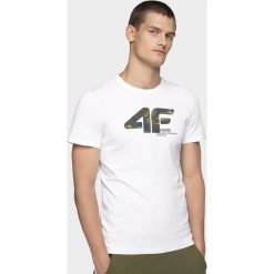 T-shirt męski TSM214 - biały. Białe t-shirty męskie 4f, m, bez wzorów, bez kołnierzyka, bez ramiączek. Za 49.99 zł.