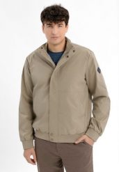 Lekka kurtka J-TEGABO. Brązowe kurtki męskie Volcano, na jesień, l, bez wzorów, z dzianiny, klasyczne, bez ramiączek, bez kaptura. Za 279.99 zł.