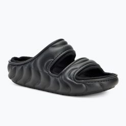 Klapki Crocs Classic Cozzzy Overpuff Sandal. Czarne klapki i japonki męskie Crocs, bez wzorów. Za 229.99 zł.
