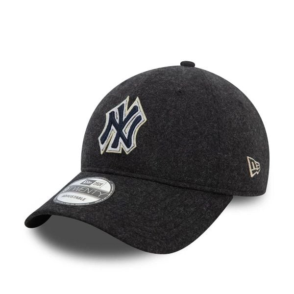 Czapka z daszkiem New York Yankees MLB Melton 9Twenty. Czarne czapki męskie New Era, bez wzorów, sportowe. W wyprzedaży za 123.70 zł.