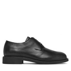 Półbuty Calvin Klein. Czarne eleganckie półbuty męskie Calvin Klein, wizytowe, bez obcasa, bez zapięcia. Za 669.99 zł.
