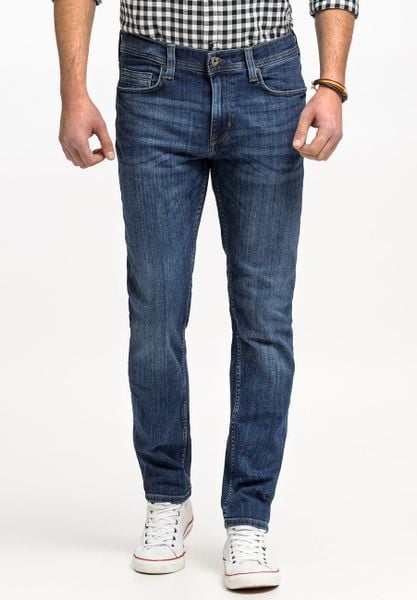 MUSTANG VEGAS SLIM MĘSKIE SPODNIE JEANSOWE JEANSY DŻINSY DENIM BLUE 1015045 5000 883, W35 L32. Niebieskie spodnie na co dzień męskie Mustang, bez wzorów, z bawełny, biznesowe, z standardowym stanem, długie. Za 219.99 zł.