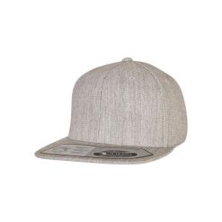 Czapka typu snapback Flexfit 110 Fitted. Szare czapki męskie FLEXFIT, bez wzorów. Za 148.00 zł.