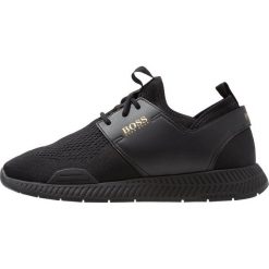 BOSS ATHLEISURE TITANIUM RUNN ACT Sneakersy niskie black. Czarne buty sportowe na co dzień męskie BOSS ATHLEISURE, z materiału. Za 799.00 zł.