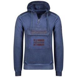 Bluza 3/4 zip męska Geographical Norway GYMCLASS EO TIEDYE BADGE MEN 100 z. Niebieskie bluzy nierozpinane męskie Geographical Norway, m, bez wzorów, sportowe, bez ramiączek, bez kaptura. Za 129.00 zł.