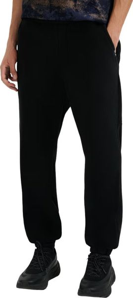 4f Spodnie męskie CAS M1559 czarne 4FWAW25TTROM1559 20S L. Czarne długie spodnie sportowe męskie 4f, bez wzorów. Za 154.09 zł.