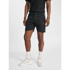 Szorty Hummel Cima 2.0. Czarne szorty sportowe męskie HUMMEL, bez wzorów, sportowe. Za 191.00 zł.