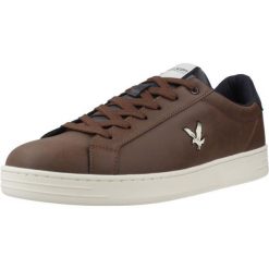 Buty LYLE&SCOTT KALEB004 Brązowy. Brązowe buty trekkingowe męskie LYLE AND SCOTT, bez wzorów, z syntetyku, bez zapięcia, trekkingowe. Za 405.87 zł.