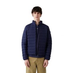 Lekka kurtka puchowa JOTT Aragon. Niebieskie kurtki męskie Jott, m, bez wzorów, z puchu, bez ramiączek, bez kaptura. W wyprzedaży za 697.50 zł.