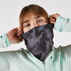 Komin do biegania Kiprun Warm+ ocieplany V2. Czarne szaliki męskie KIPRUN, bez wzorów, z elastanu, sportowe. Za 39.99 zł.