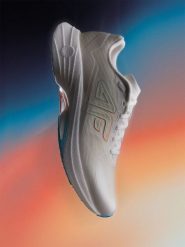 4F Buty do biegania Speed Runner męskie - białe 42. Białe buty do biegania męskie 4f, bez wzorów, bez zapięcia, do biegania. Za 359.99 zł.
