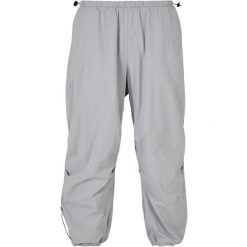 Nylonowe spodnie spadochronowe Urban Classics. Szare spodnie na co dzień męskie Urban Classics, bez wzorów, z nylonu. Za 237.00 zł.