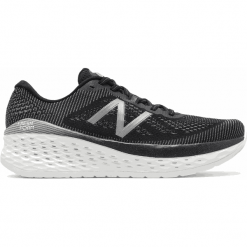 New Balance Fresh Foam More - MMORBK. Buty do biegania męskie New Balance. Za 599.99 zł.