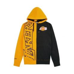 Bluza z kapturem Lakers. Czarne bluzy nierozpinane męskie Mitchell & Ness, bez wzorów, eleganckie, bez ramiączek, z kapturem. Za 497.00 zł.