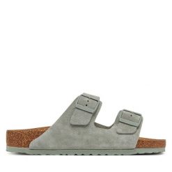 Klapki Birkenstock. Zielone klapki i japonki męskie Birkenstock, bez wzorów, z zamszu. Za 359.99 zł.