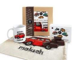 Maluch — paczka (Zawartość paczki: koszulka - torba - kubek - słodycze; Rozmiar koszulki / bluzy: 3XL (męska); Kolor koszulki / bluzy: jasnoszary mela. Szare bluzy nierozpinane męskie nikiniki, m, bez wzorów, z bawełny, biznesowe, bez ramiączek, bez kaptura. Za 169.00 zł.