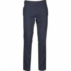 Spodnie chino "Tramper" - Slim fit - w kolorze granatowym. Niebieskie eleganckie spodnie męskie Mustang, z aplikacjami, klasyczne. W wyprzedaży za 152.95 zł.