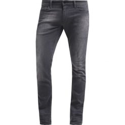 GStar REVEND SUPER SLIM Jeans Skinny Fit slander grey superst. Jeansy męskie marki G-Star. Za 459.00 zł.