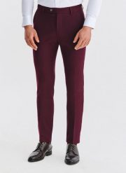 PAKO LORENTE – Bordowe spodnie garniturowe. Czerwone spodnie na co dzień męskie Pako Lorente, bez wzorów, z elastanu, casualowe. Za 399.99 zł.