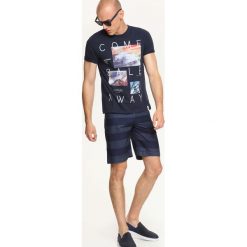 SZORTY MĘSKIE W PASKI. Szorty męskie TOP SECRET. W wyprzedaży za 34.99 zł.