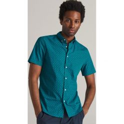 Koszula slim fit z drobnym wzorem - Wielobarwny. Koszule męskie marki Reserved. Za 79.99 zł.