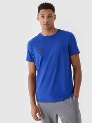 4F T-shirt regular z nadrukiem męski - niebieski M. Niebieskie t-shirty męskie 4f, m, bez wzorów, z bawełny, bez kołnierzyka, bez ramiączek. W wyprzedaży za 29.99 zł.