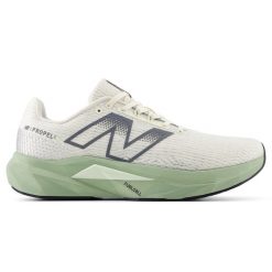 Buty męskie New Balance FuelCell Propel v5 MFCPRCA5 – beżowe. Brązowe buty do biegania męskie New Balance, bez wzorów, z gumy, bez zapięcia, do biegania. Za 599.99 zł.