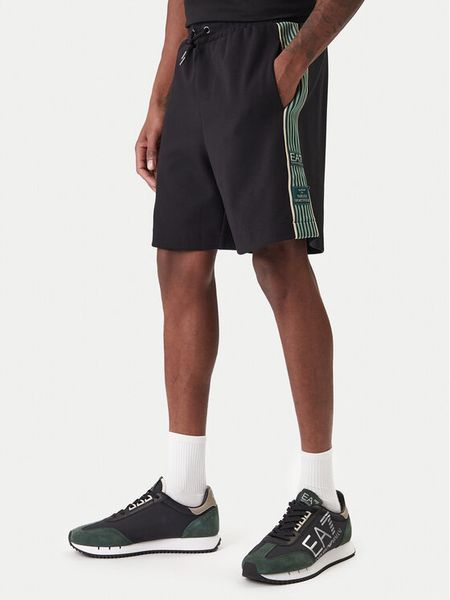 EA7 Emporio Armani Szorty sportowe 7M001501 AF12660 UC001 Czarny Regular Fit. Czarne szorty sportowe męskie EA7 Emporio Armani, bez wzorów, z bawełny, sportowe. Za 449.99 zł.