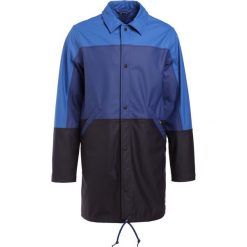 PS by Paul Smith MENS COACH MAC Krótki płaszcz blue. Niebieskie płaszcze męskie PS by Paul Smith, z materiału. W wyprzedaży za 479.60 zł.