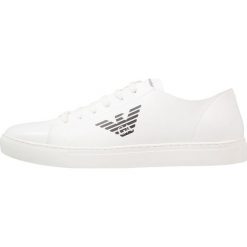 Emporio Armani ASIAN DERBY Sneakersy niskie white. Białe trampki męskie Emporio Armani, z materiału. W wyprzedaży za 545.30 zł.