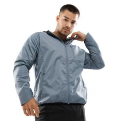 Męska treningowa kurtka wiatrówka Fitness Siroko Evolve. Niebieskie kurtki outdoor męskie SIROKO, m, bez wzorów, bez kaptura, na fitness i siłownię. W wyprzedaży za 191.00 zł.