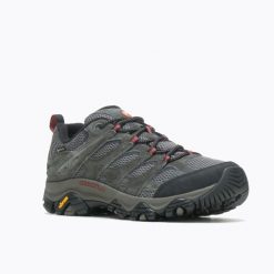 Buty Merrell Moab 3 Goretex trekkingowe szare. Szare buty trekkingowe męskie Merrell, bez wzorów, z gore-texu, bez zapięcia, trekkingowe, gore-tex. Za 655.75 zł.