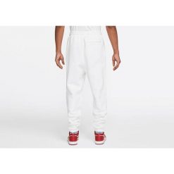 Spodnie męskie nike air jordan sport dna fleece pants white. Białe długie spodnie sportowe męskie Nike, bez wzorów, z dresówki. Za 329.00 zł.
