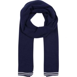 Club Monaco KENSINGTON SCARF Szal navy. Szaliki męskie marki Club Monaco. W wyprzedaży za 413.40 zł.