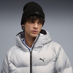 Głęboka czapka z metalowym logo PUMA CAT PUMA Black. Czarne czapki męskie Puma, bez wzorów, sportowe. Za 89.00 zł.