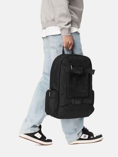 DC Shoes Plecak CWBEO-DCI-WS-002-09 Czarny. Czarne plecaki męskie DC Shoes, bez wzorów, z materiału. Za 199.99 zł.