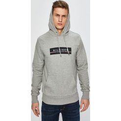Tommy Hilfiger - Bluza. Szare bluzy nierozpinane męskie Tommy Hilfiger, l, bez wzorów, z bawełny, bez ramiączek, z kapturem. W wyprzedaży za 319.90 zł.